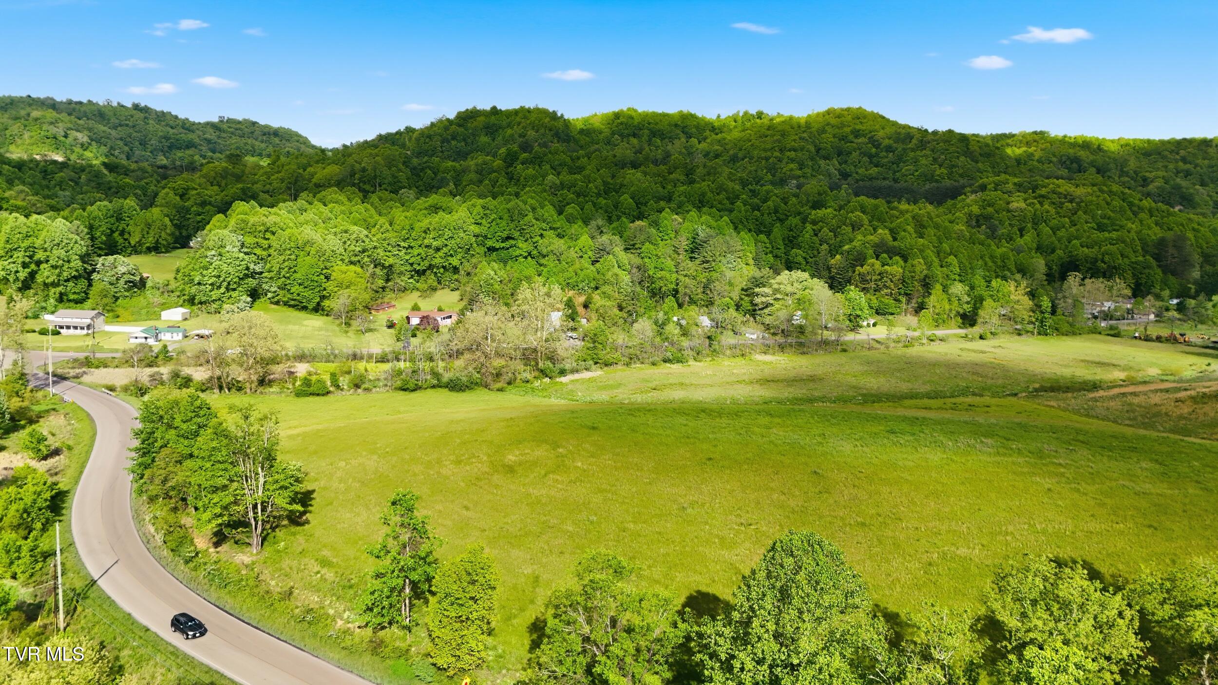 Tbd Toms Creek Road Coeburn, VA 24230 - Photo 3 of 13 13_dji_20260514091159_0740_d