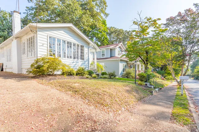 $2,250 | 803 Young Avenue, Chattanooga, TN 37405