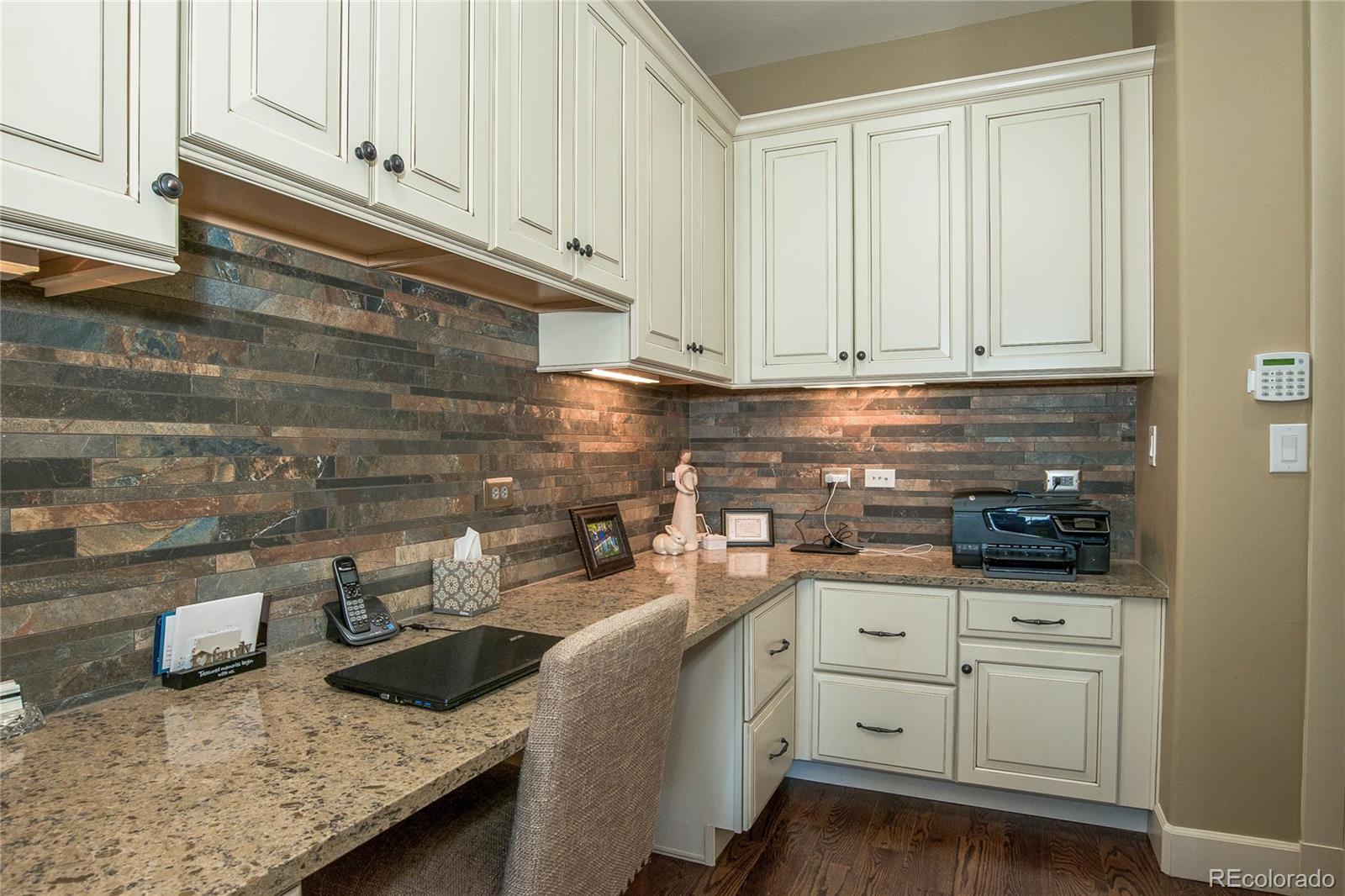 2317 Primo Road, Unit E Highlands Ranch, CO 80129 - Photo 16 of 33