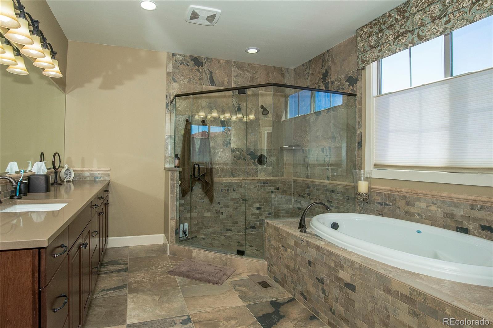 2317 Primo Road, Unit E Highlands Ranch, CO 80129 - Photo 20 of 33