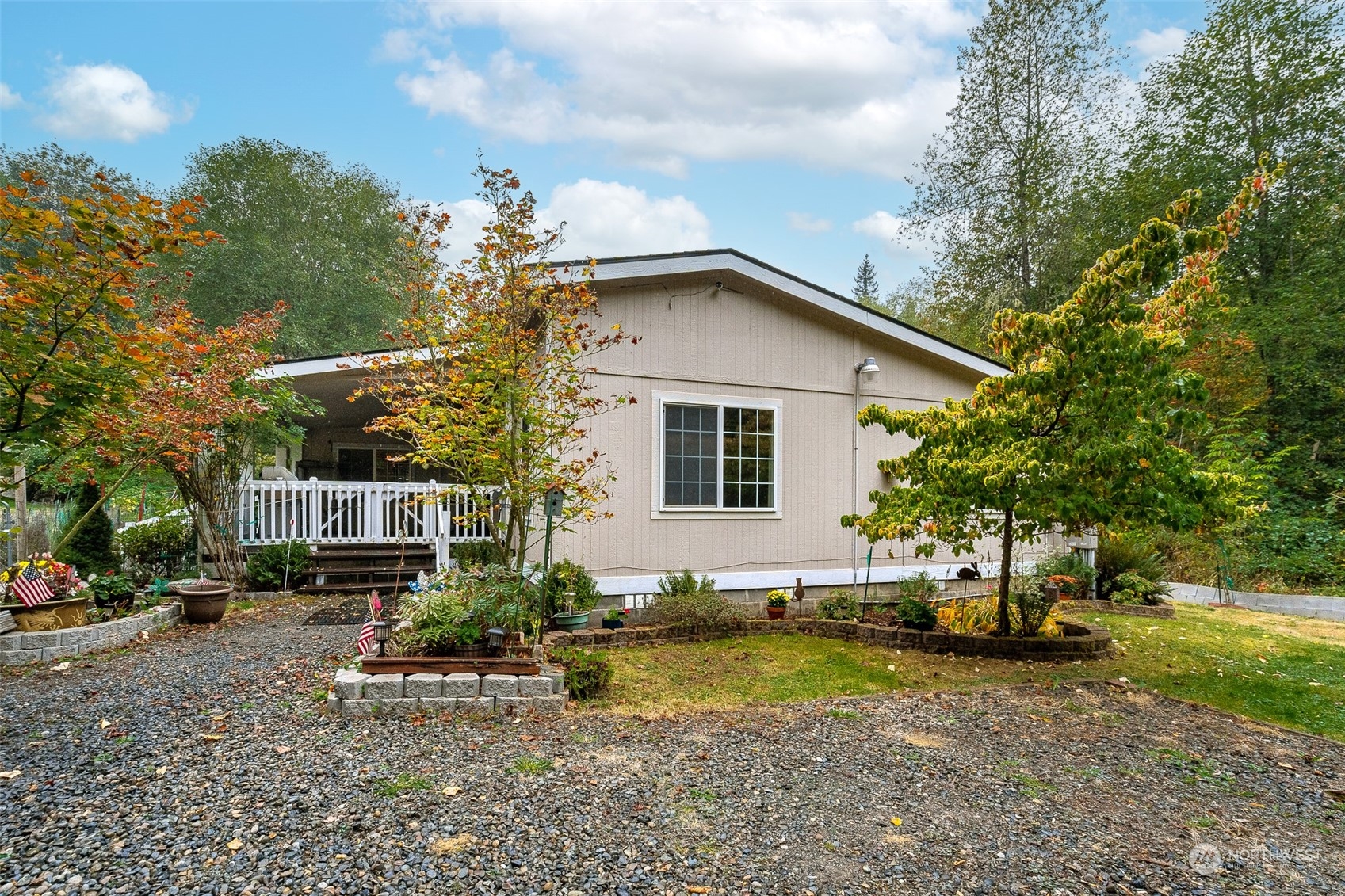317-41 Beck Road Onalaska, WA 98570 - Photo 2 of 40 Gallery Image 2