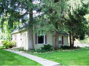 403 Indiana Avenue Argos, IN 46501 - Photo 1 of 12 Gallery Image 1