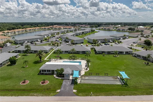 $166,500 | 12274 Southwest Egret Circle, Unit 2405, Lake Suzy, FL 34269