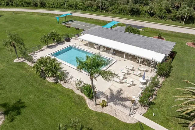 $166,500 | 12274 Southwest Egret Circle, Unit 2405, Lake Suzy, FL 34269