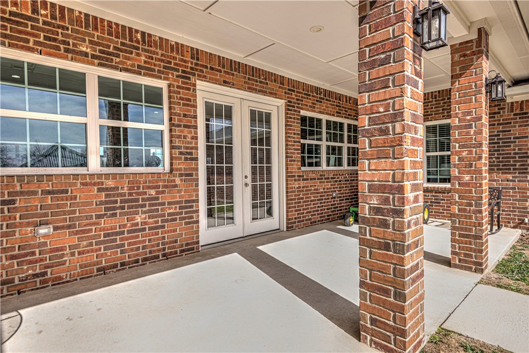 4948 Woodlawn Road Lorena, TX 76655 - Photo 40 of 48 a front view of a house