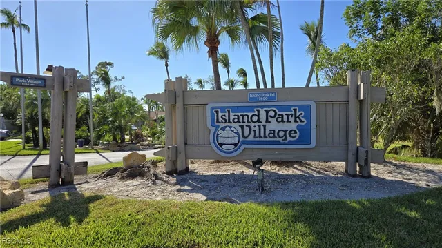 $1,795 | 17502 Island Inlet Court, Fort Myers, FL 33908