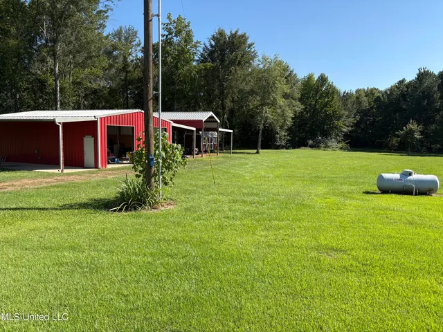 $499,000 | 8612 Highway 84, McCall Creek, MS 39647