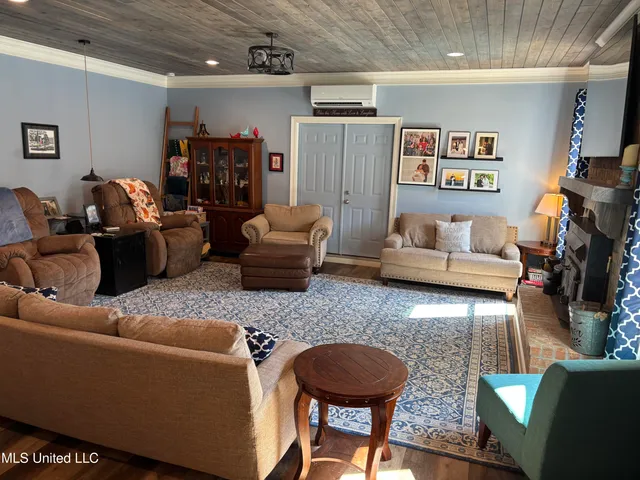 $499,000 | 8612 Highway 84, McCall Creek, MS 39647