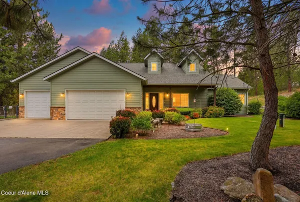 $1,100,000 | 8964 Hauser Lake Road, Hauser, ID 83854
