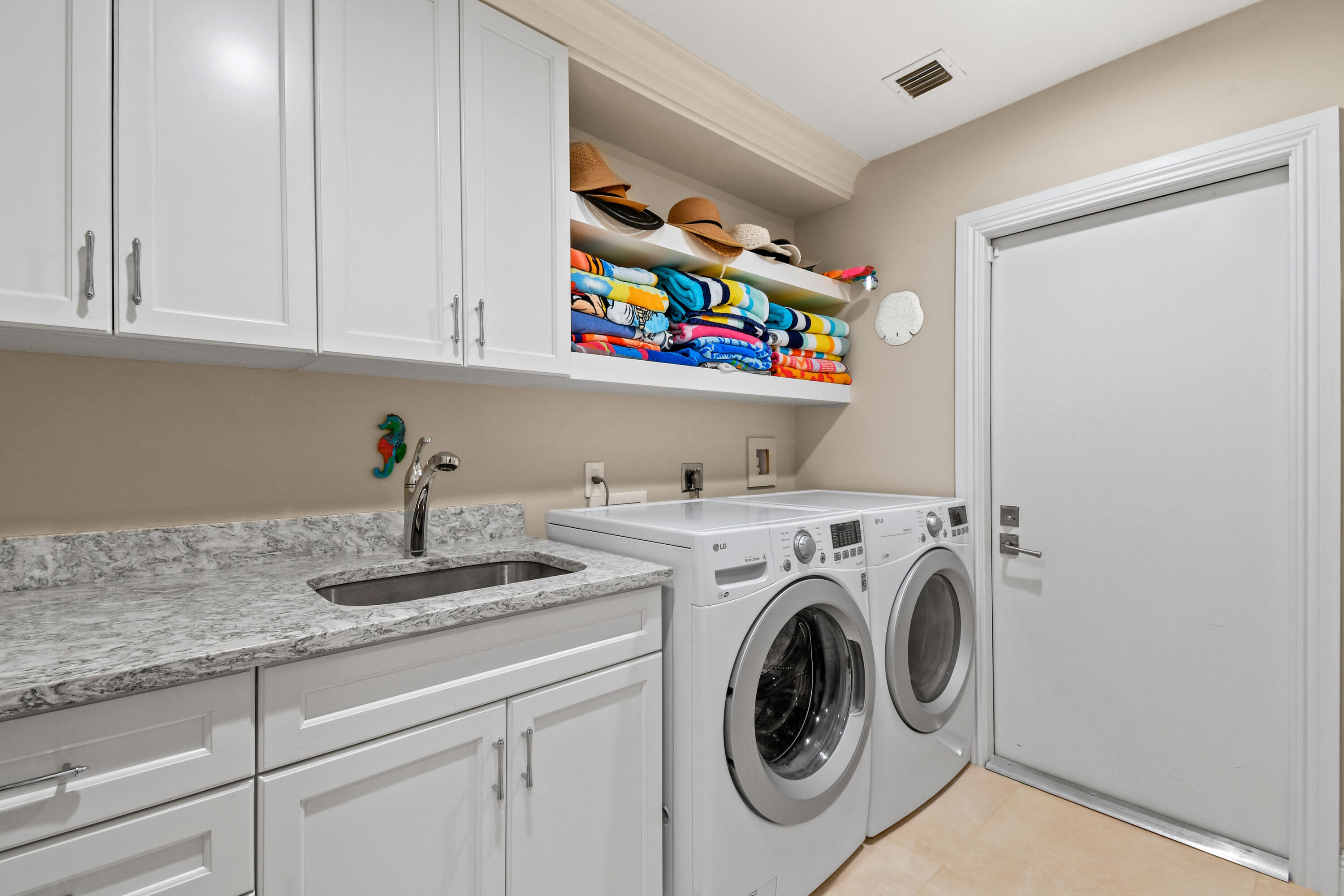 259 River Park Drive Jupiter, FL 33477 - Photo 25 of 39 259RiverParkDr_50