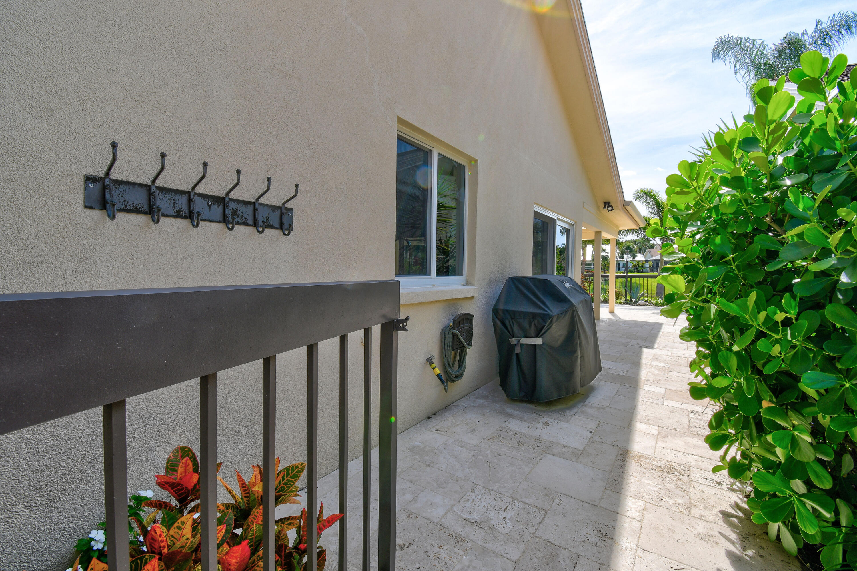 259 River Park Drive Jupiter, FL 33477 - Photo 32 of 39 259RiverParkDr_61