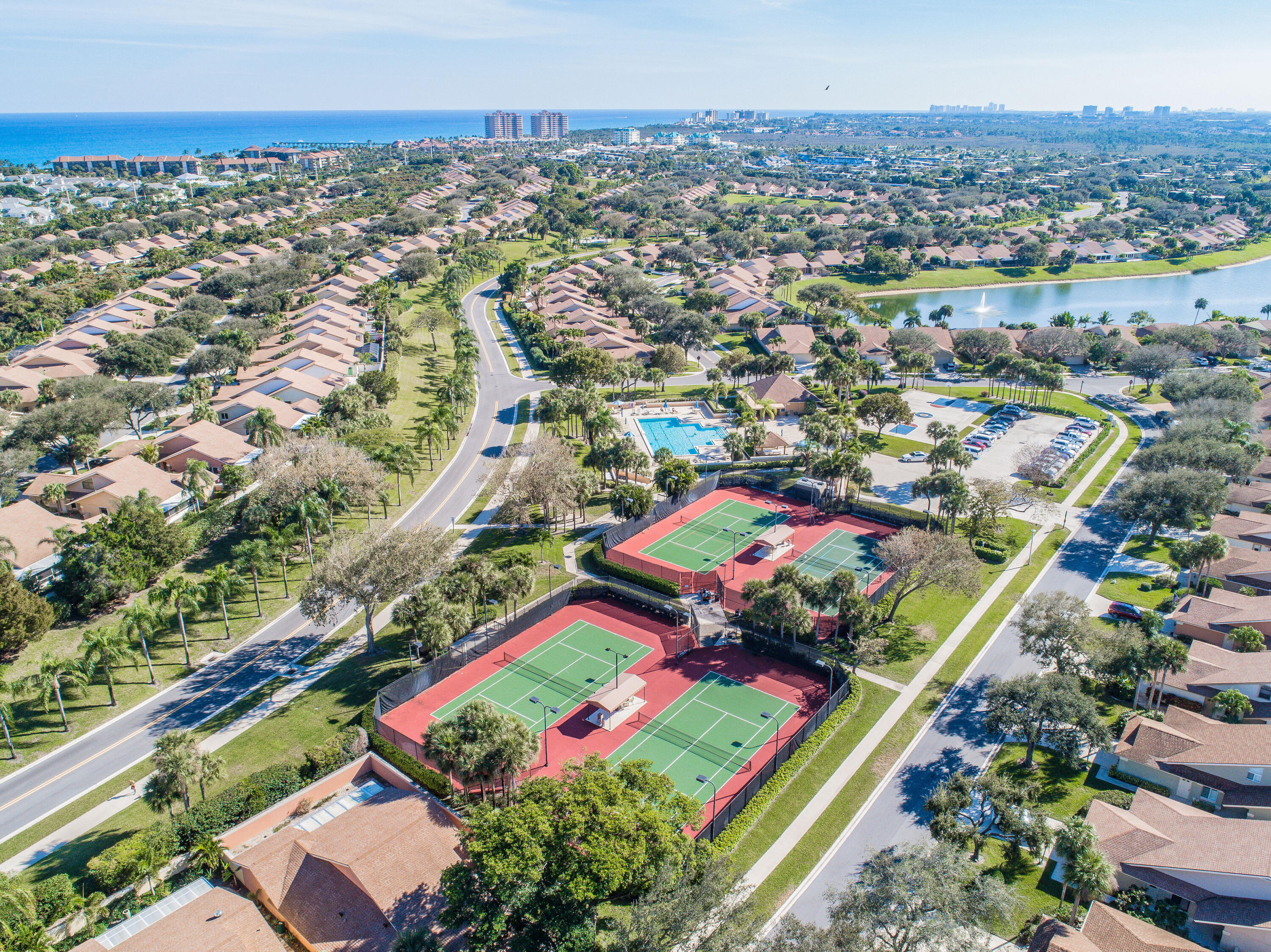 259 River Park Drive Jupiter, FL 33477 - Photo 38 of 39 TheBluffs-AmenitiesAerial(1)