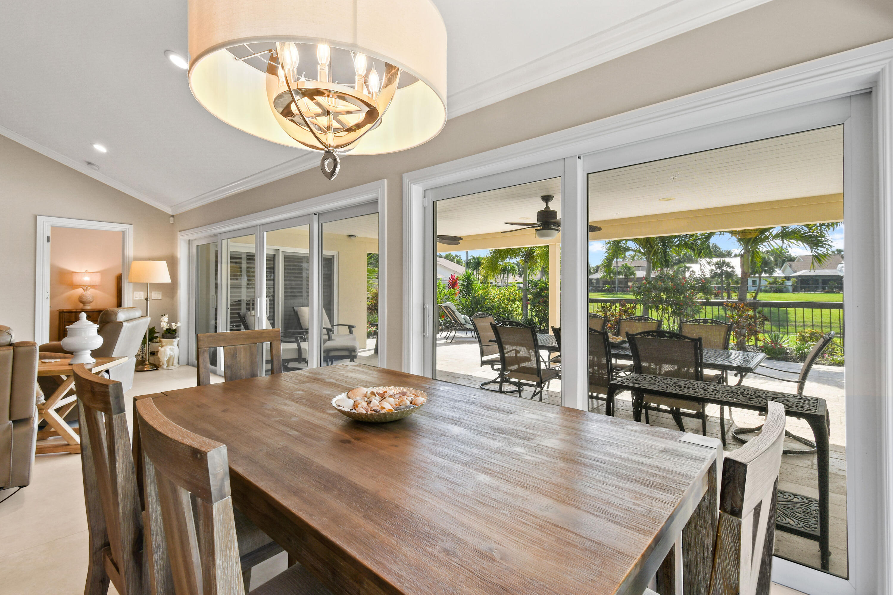 259 River Park Drive Jupiter, FL 33477 - Photo 8 of 39 259RiverParkDr_20