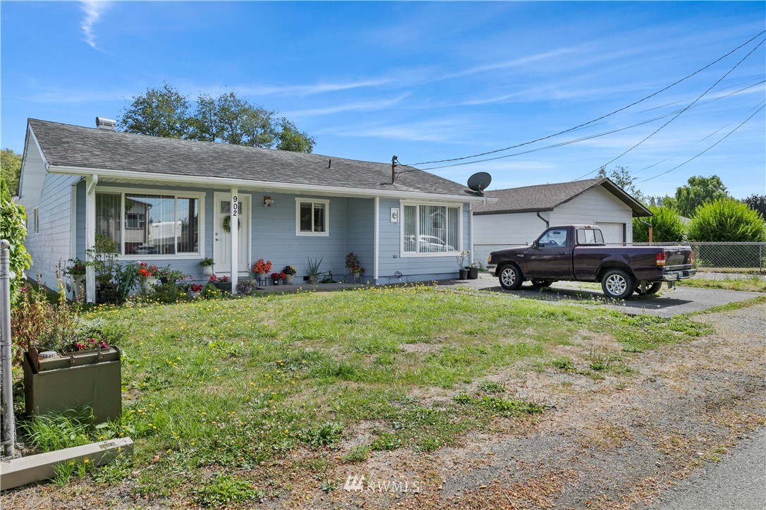 902 Coolidge Road Aberdeen, WA 98520 - Photo 1 of 35 Gallery Image 1