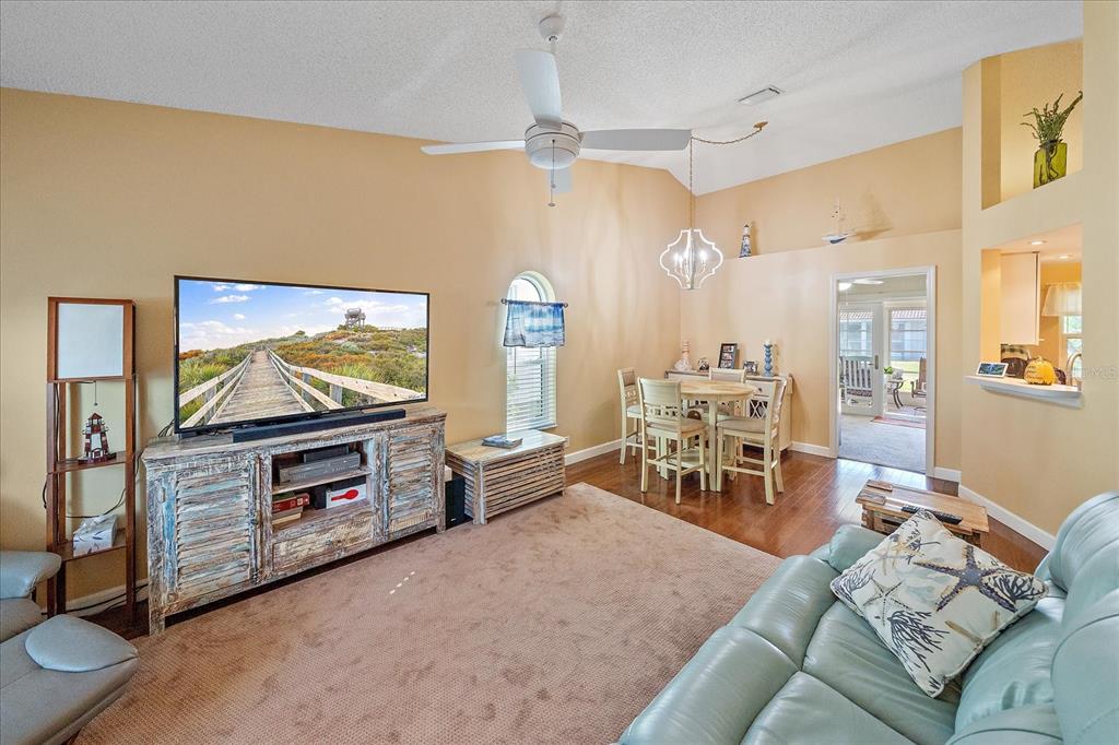 4872 Limetree Lane Venice, FL 34293 - Photo 3 of 25