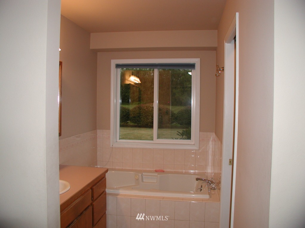 15239 Barrett Road Mount Vernon, WA 98273 - Photo 22 of 25