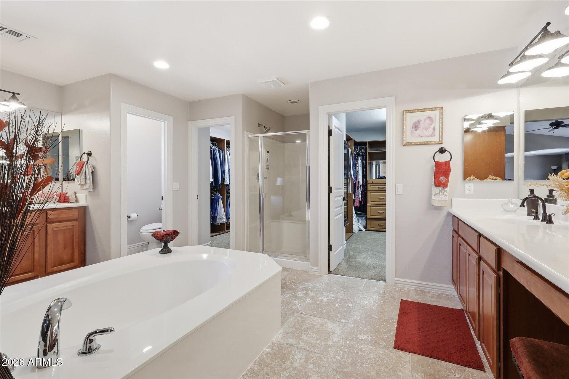 2324 West Zenith Lane Phoenix, AZ 85085 - Photo 41 of 85 Primary Bath Soaking Tub