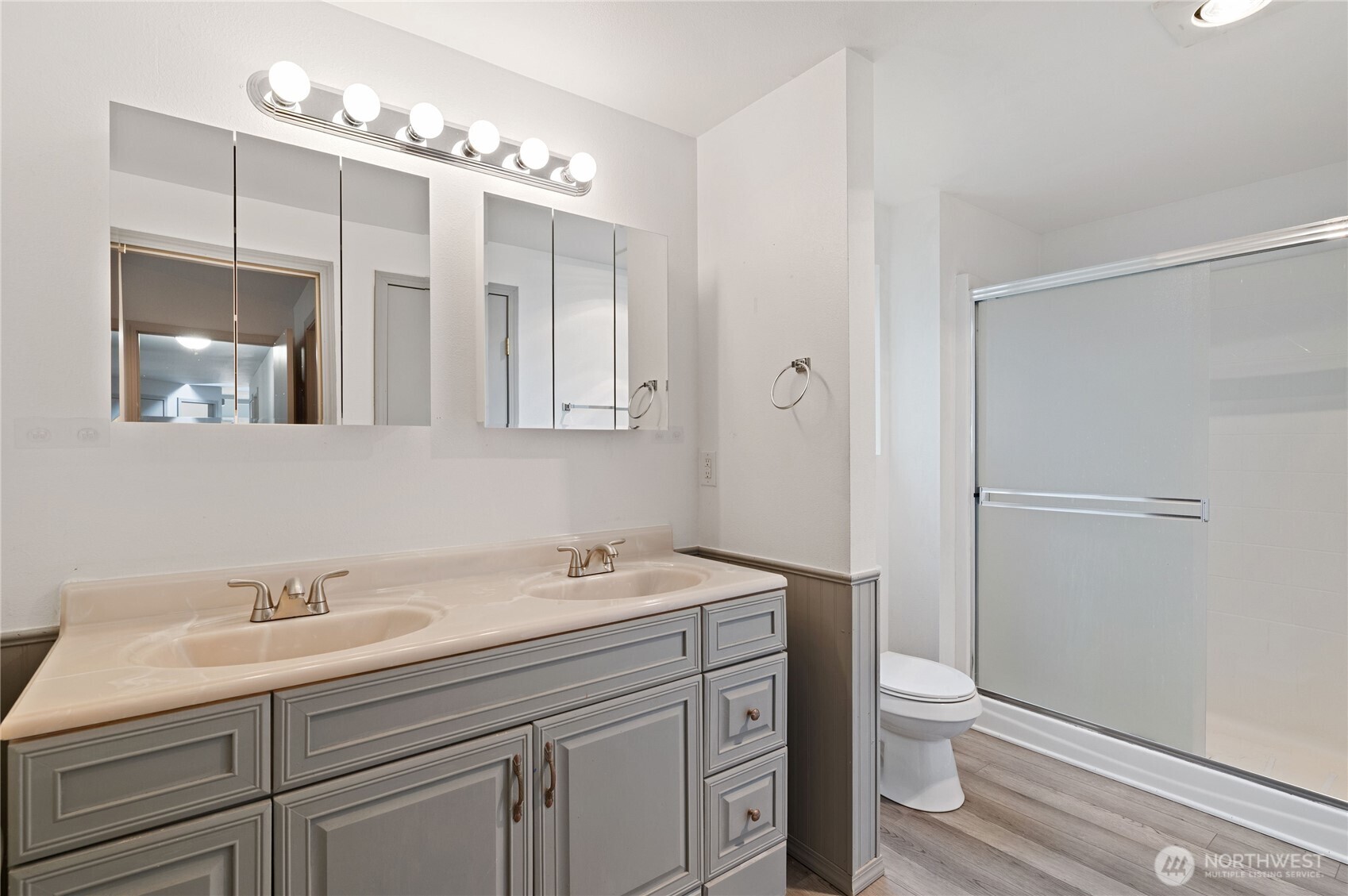 5151 East Pickering Road Shelton, WA 98584 - Photo 18 of 27 a bathroom with a sink a toilet a mirror and shower