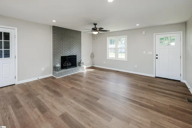 $325,000 | 7 Lisa Drive, Williamston, SC 29697