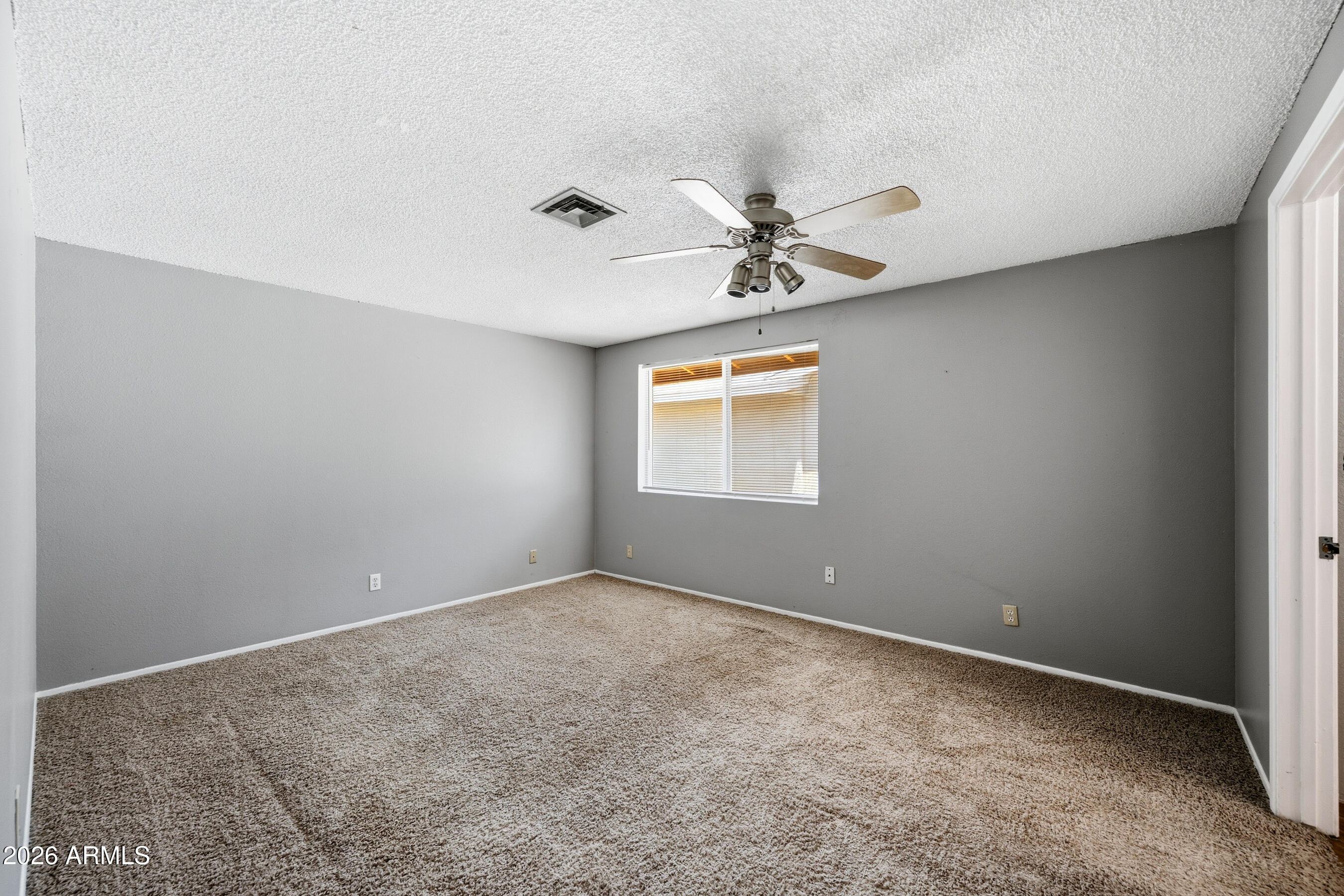 3737 West Griswold Road Phoenix, AZ 85051 - Photo 13 of 27 13-3737WGA-ocupix-
