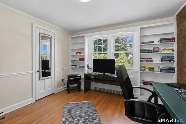 $3,500 | 104 Bentwood Road, West Hartford, CT 06107