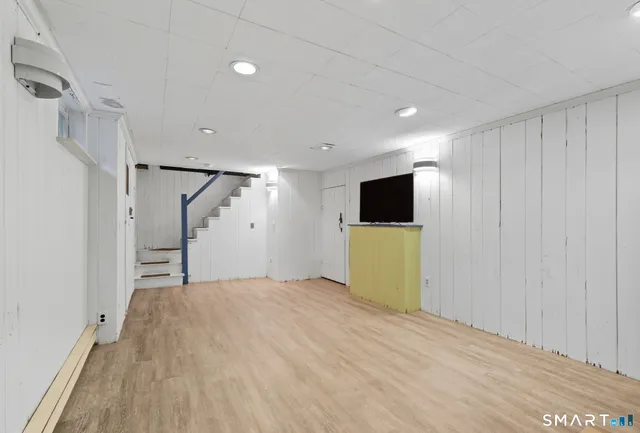 $3,500 | 104 Bentwood Road, West Hartford, CT 06107