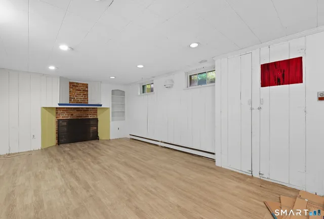 $3,500 | 104 Bentwood Road, West Hartford, CT 06107