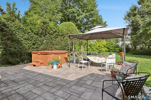 $3,500 | 104 Bentwood Road, West Hartford, CT 06107