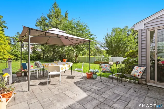 $3,500 | 104 Bentwood Road, West Hartford, CT 06107