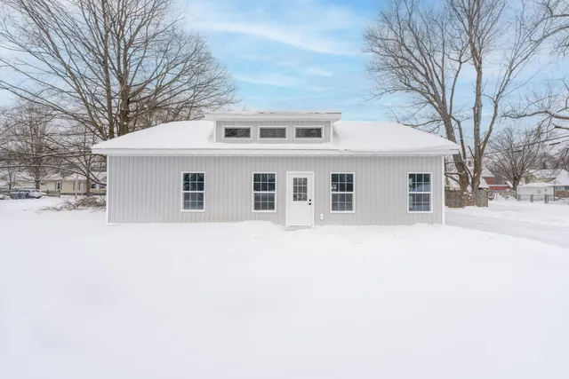 $218,500 | 180 South Snyder Street, Marcellus, MI 49067