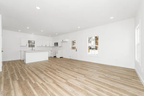 $218,500 | 180 South Snyder Street, Marcellus, MI 49067