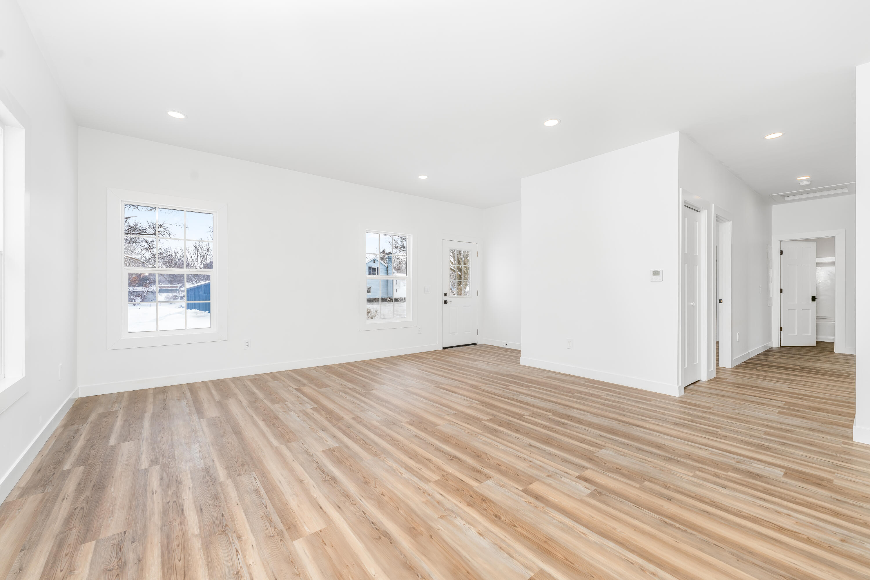 180 South Snyder Street Marcellus, MI 49067 - Photo 7 of 24 DSC02845