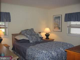 301 Devon Road Fairless Hills, PA 19030 - Photo 5 of 6 Gallery Image 5