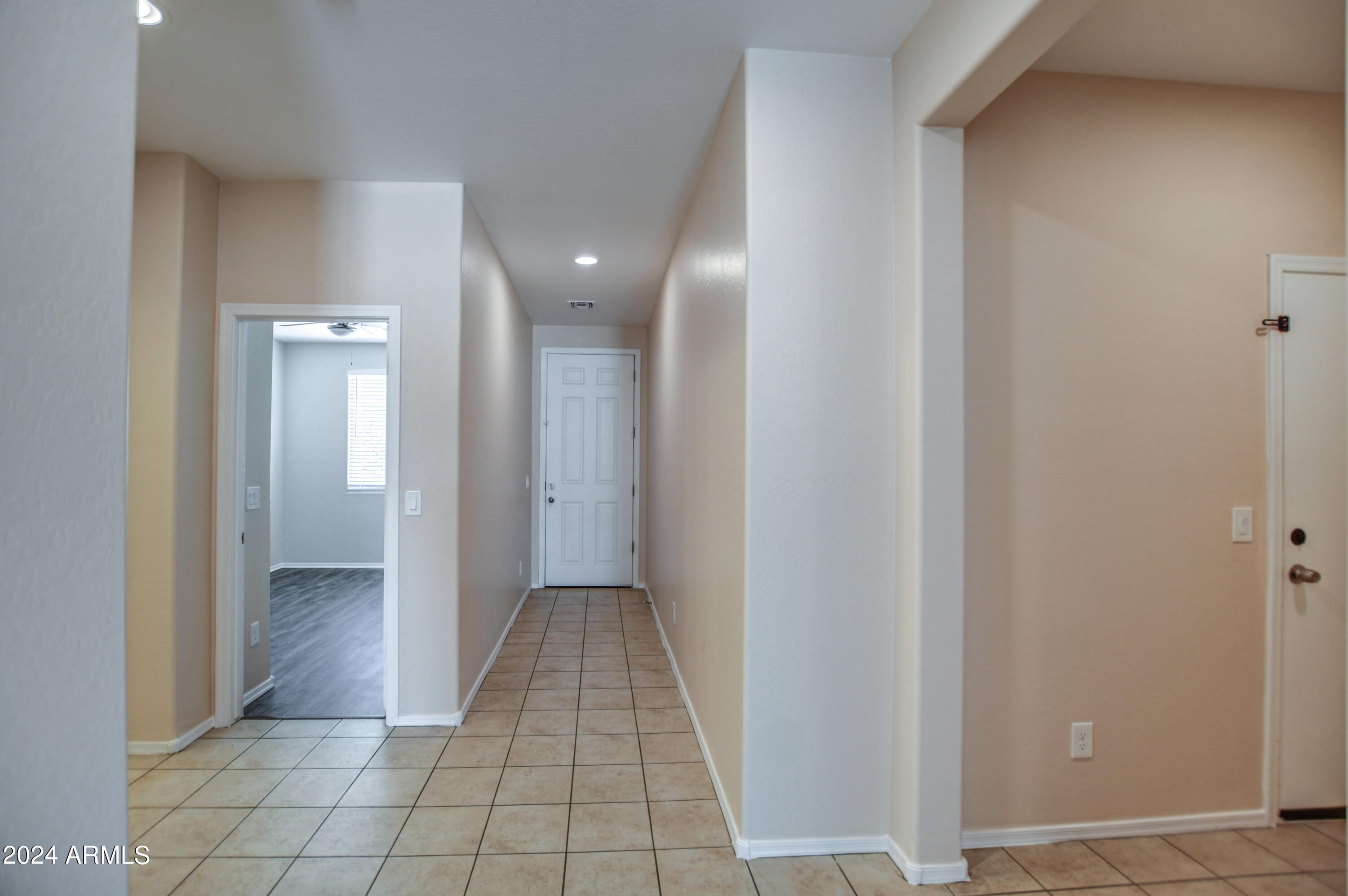 10432 West Payson Road Tolleson, AZ 85353 - Photo 9 of 53 Entry 2