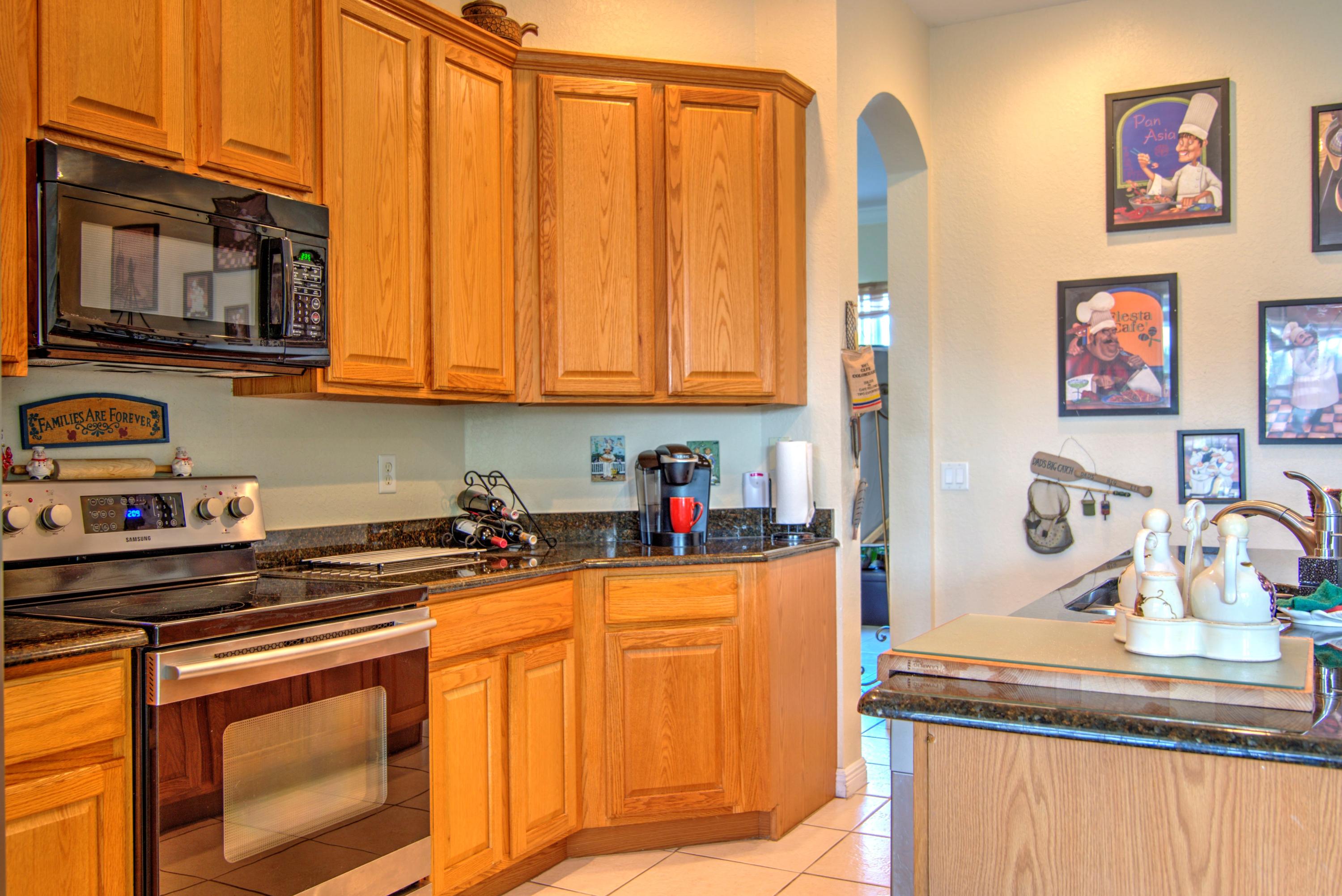 4002 Southwest Jarmer Road Port St. Lucie, FL 34953 - Photo 7 of 17 kitchen 5