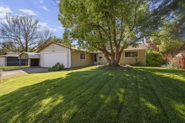 $328,500 | 3778 Scorpius Way, Redding, CA 96002