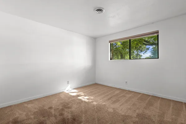 $328,500 | 3778 Scorpius Way, Redding, CA 96002