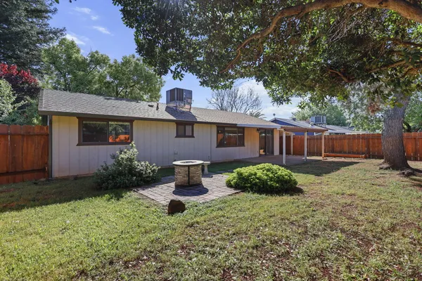 $328,500 | 3778 Scorpius Way, Redding, CA 96002