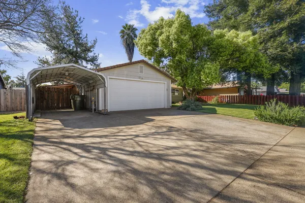 $328,500 | 3778 Scorpius Way, Redding, CA 96002