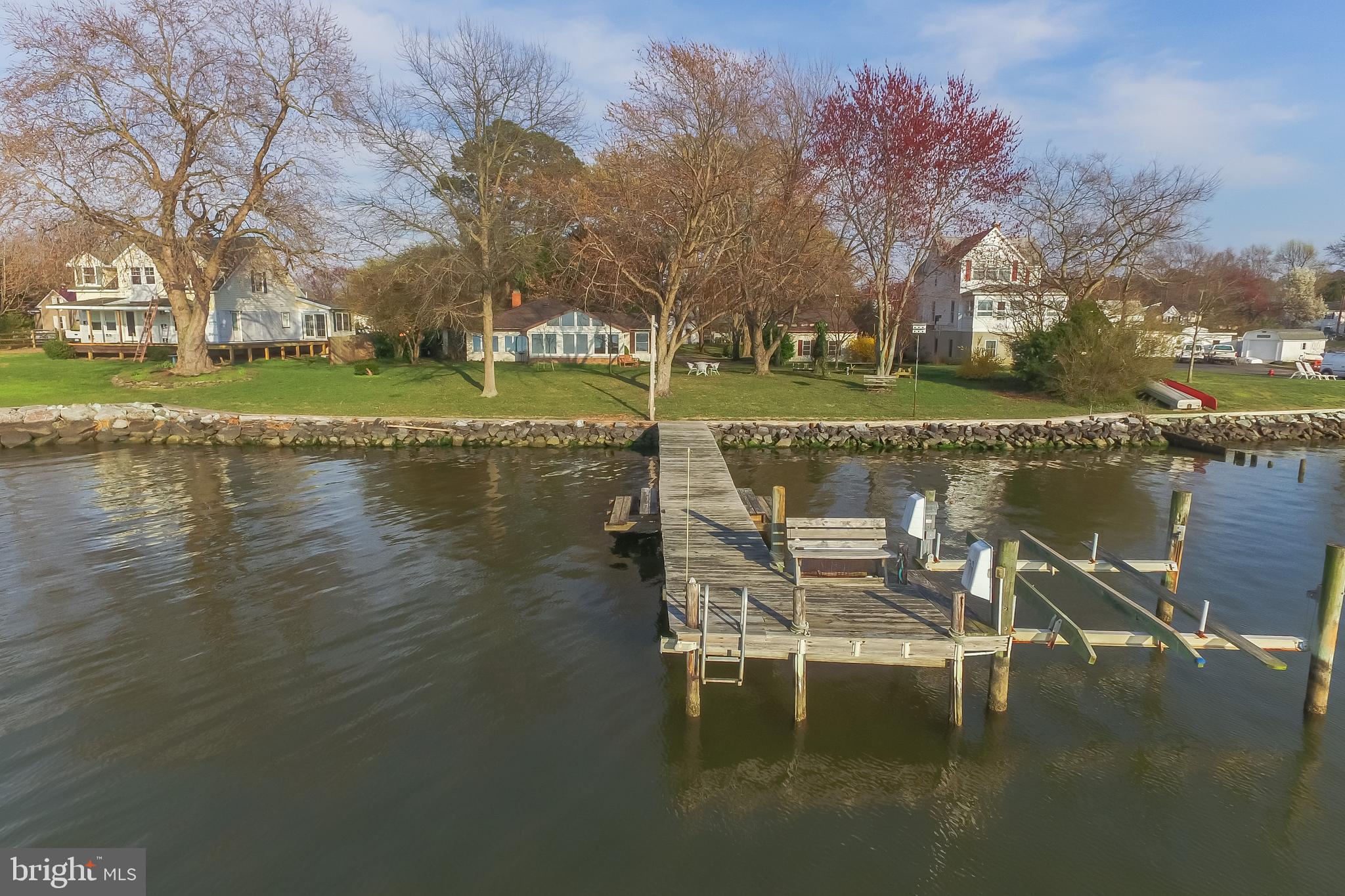 4144 School Road Broomes Island, MD 20615 - Photo 4 of 45 1-level Waterfront Living on Patuxent River!