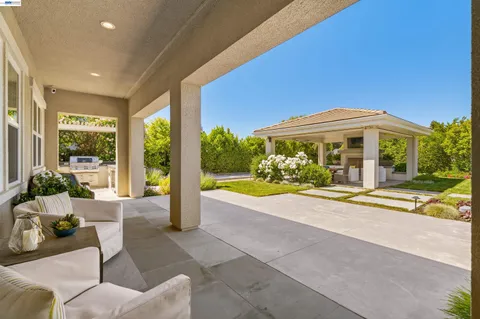 $3,698,000 | 2205 Cameron Circle, Pleasanton, CA 94588