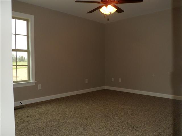 532 Halltown Road Portland, TN 37148 - Photo 15 of 15 an empty room with a window