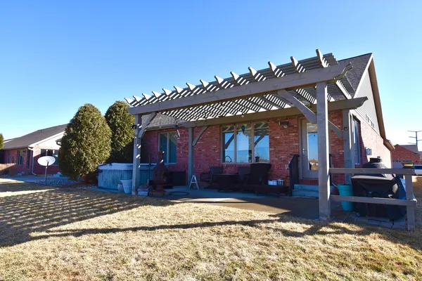 $389,900 | 1915 Dunraven Road, Bloomington, IL 61704