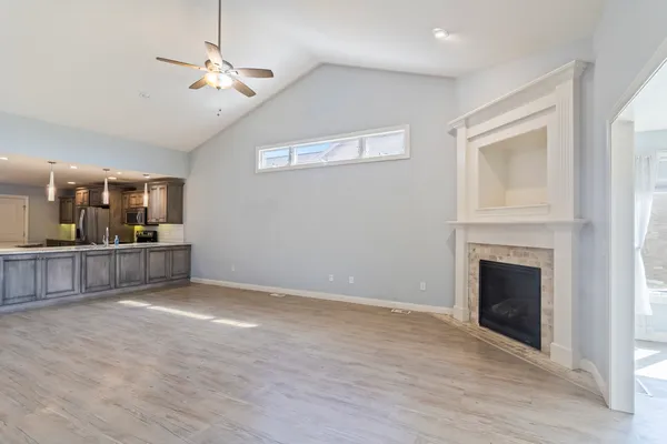 $389,900 | 1915 Dunraven Road, Bloomington, IL 61704