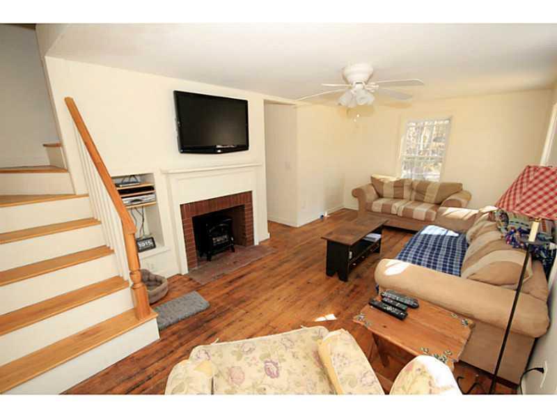 306 Biddeford Road Alfred, ME 04002 - Photo 14 of 24 Living Room.
