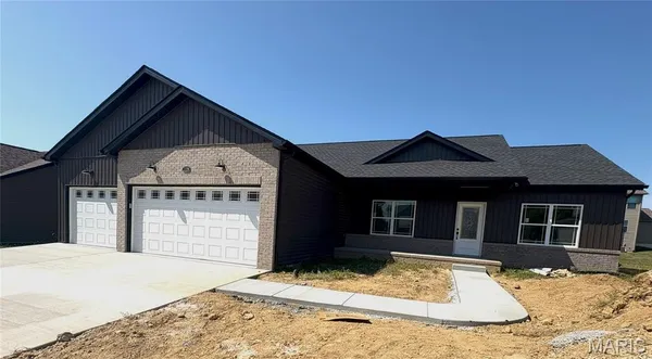 $432,000 | 1128 Pisa Drive, Caseyville, IL 62232