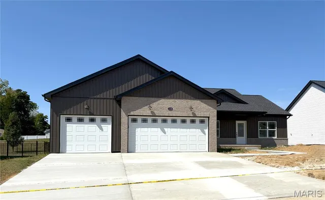 $432,000 | 1128 Pisa Drive, Caseyville, IL 62232