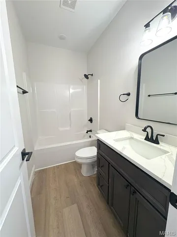 $432,000 | 1128 Pisa Drive, Caseyville, IL 62232