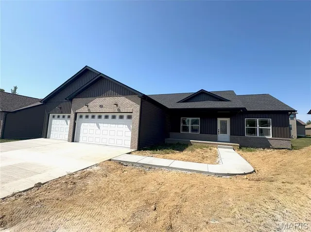 $432,000 | 1128 Pisa Drive, Caseyville, IL 62232