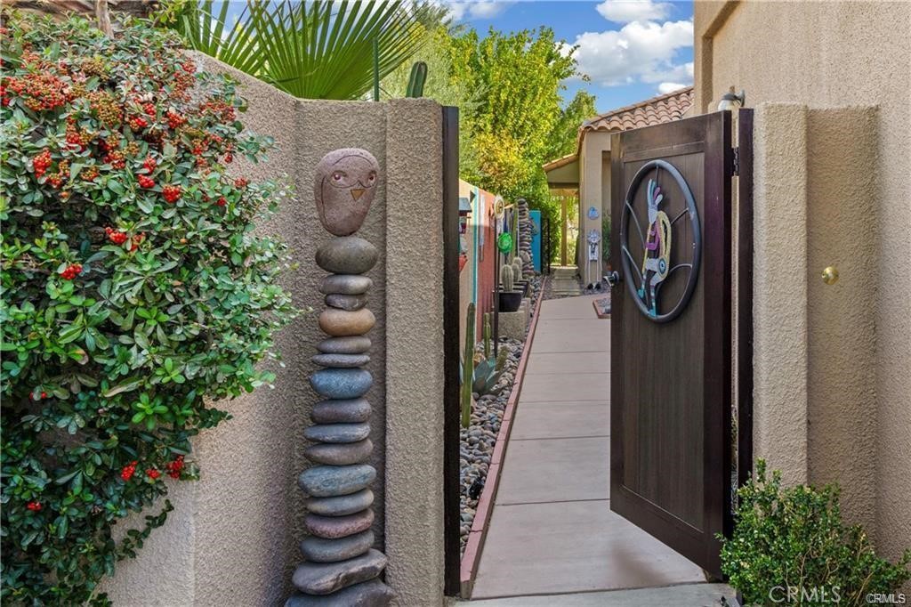 21 Colonial Drive Rancho Mirage, CA 92270 - Photo 6 of 26